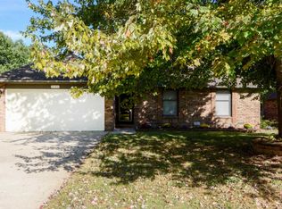 2126 S Broadway Ave, Springfield, MO 65807