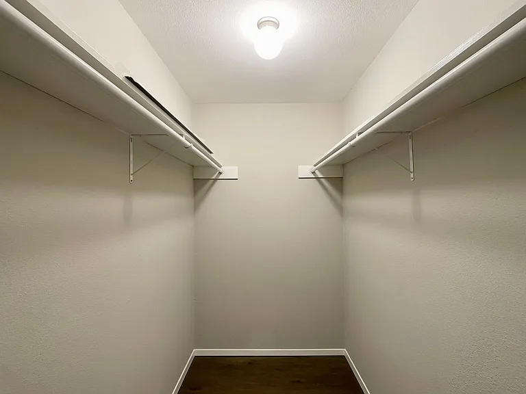 910 Duncan Ln #17 — Photo 13