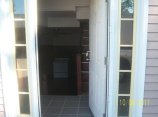 114 Wood Ave, Woonsocket, RI 02895