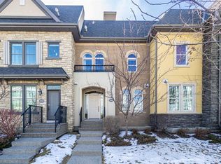 536 N Quarry Park Blvd SE, Calgary, AB T2C 5J2