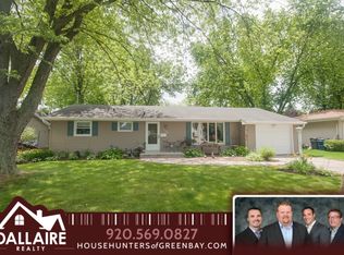 628 E Mission Rd, Green Bay, WI 54301