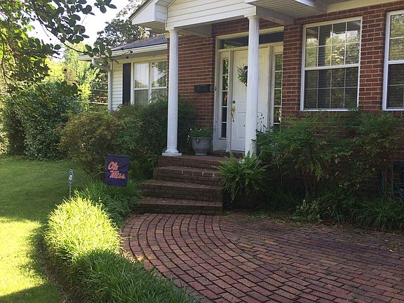 2nd image of 1801 Edna Dr