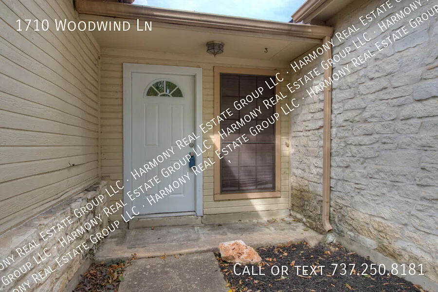Cute updated house close to Domain — Photo 3