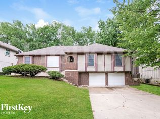 11229 E 77th St, Raytown, MO 64138