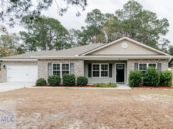 22 Palm Dr, Hinesville, GA 31313