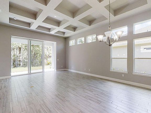 4th image of 216 Heatherwood Ct