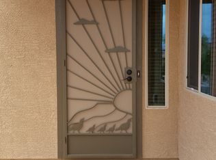 559 N Eakins Trl, Green Valley, AZ 85614