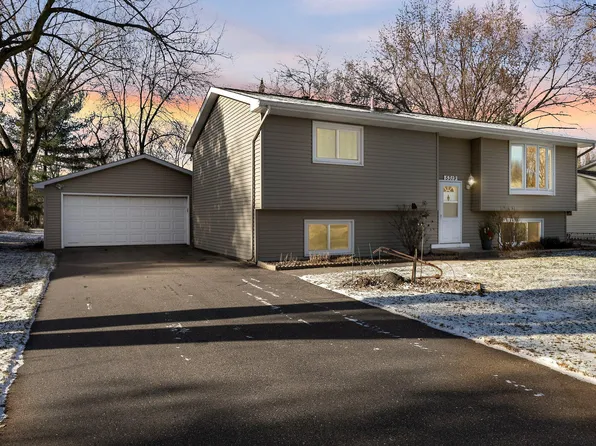 5319 Anderlie Ln, White Bear Township, MN 55110