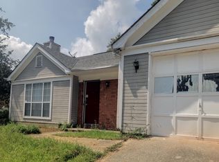 860 Ashley Pl, Stone Mountain, GA 30083