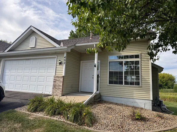 402 Creekside Dr, Buffalo, MN 55313