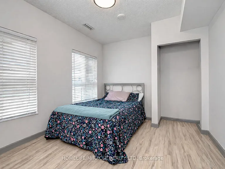 258 Sunview St #229 — Photo 20