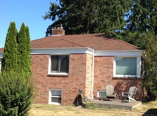 2004 NE 103rd St, Seattle, WA 98125