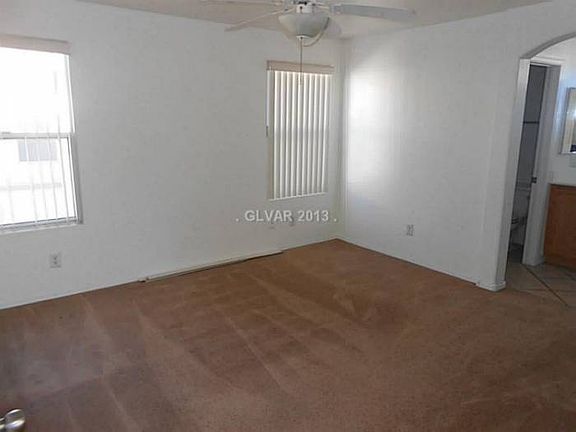 5th image of 950 Grand Cerritos Ave