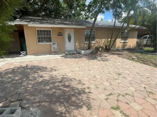 1214 N 18th Ter, Immokalee, FL 34142