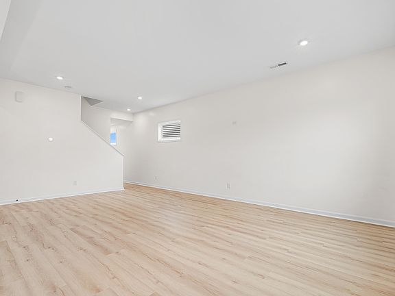 5th image of 2401 Bella Rdg