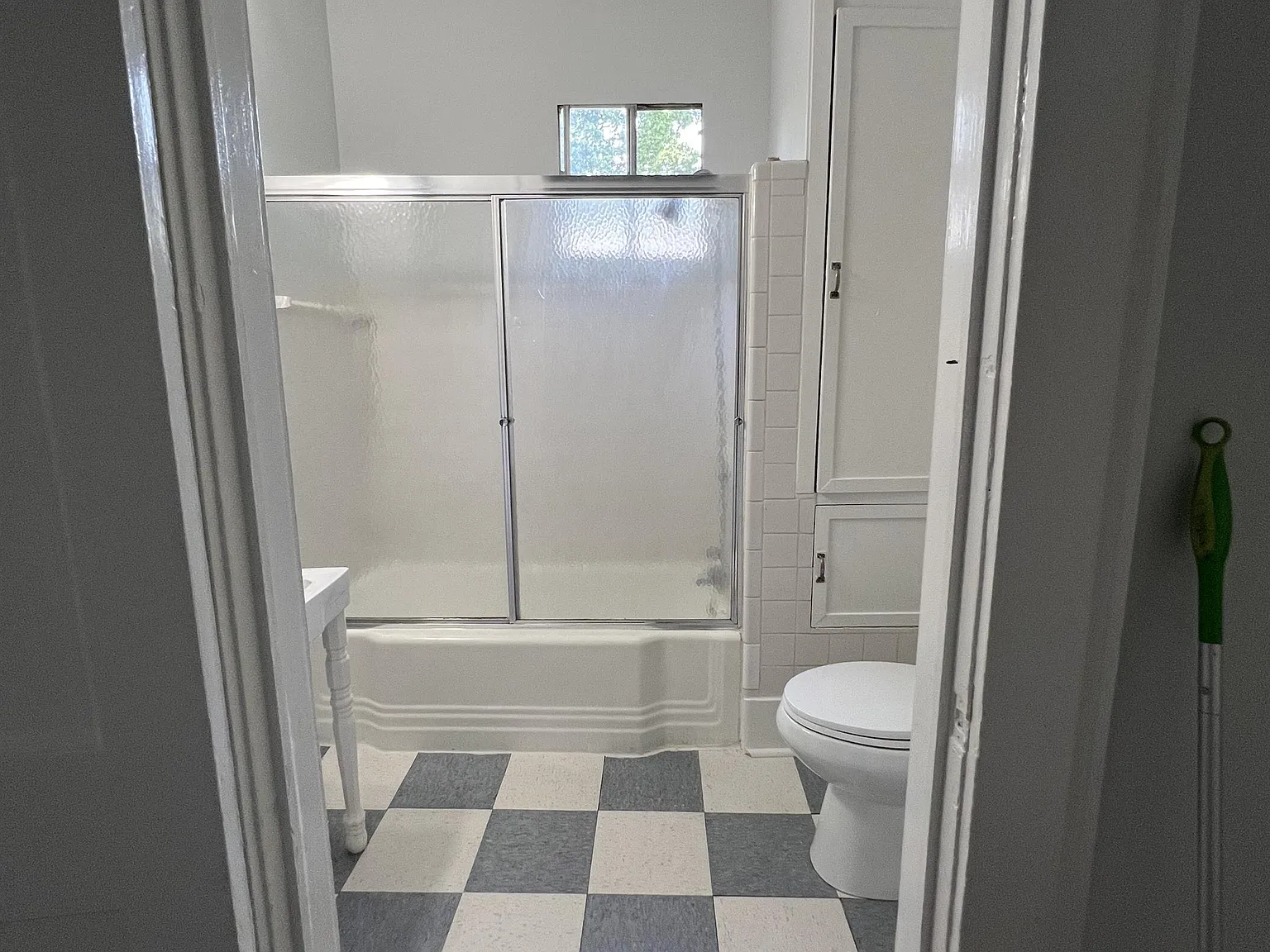 744 Argonne Avenue Northeast - D — Photo 4