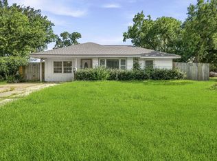 1502 15th Ave N, Texas City, TX 77590