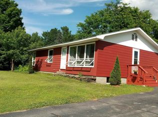 178 Sunset Dr, Morrisville, VT 05661