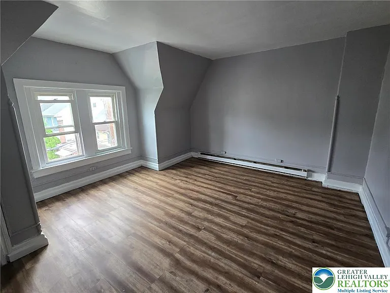 436 Pierce St — Photo 13