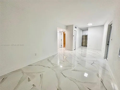 1628 SW 3rd St #5 Photo 1