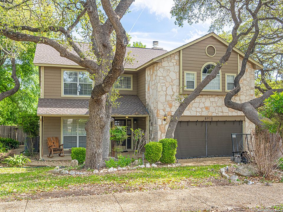 1st image of 8918 QUEEN HEIGHTS