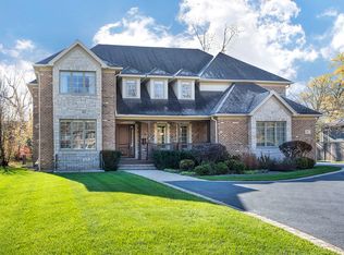 1611 Montgomery Rd, Deerfield, IL 60015