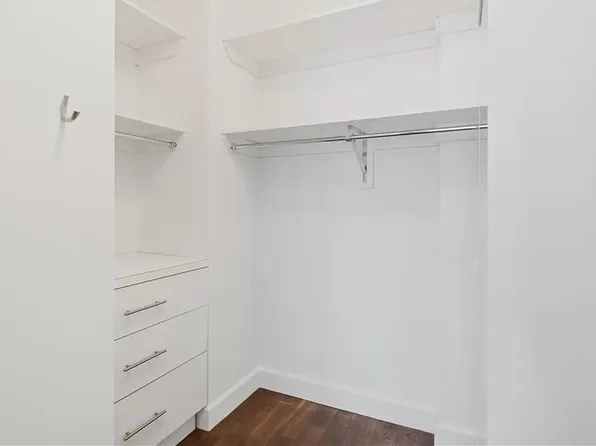 2-17 51st Avenue image 10 of 16