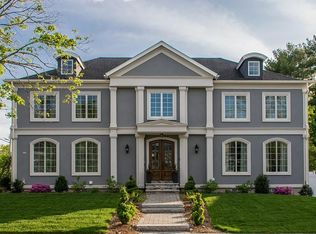 45 Indian Ridge Rd, Newton, MA 02459