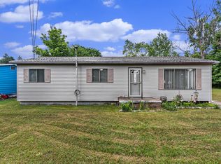 225 North St, Cheboygan, MI 49721