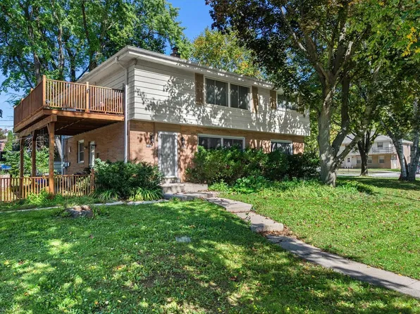 11610 W Elmhurst PARKWAY #11612, Wauwatosa, WI 53226