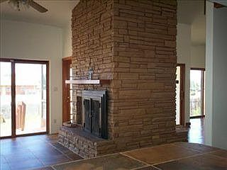 5th image of 711 Lori Ln