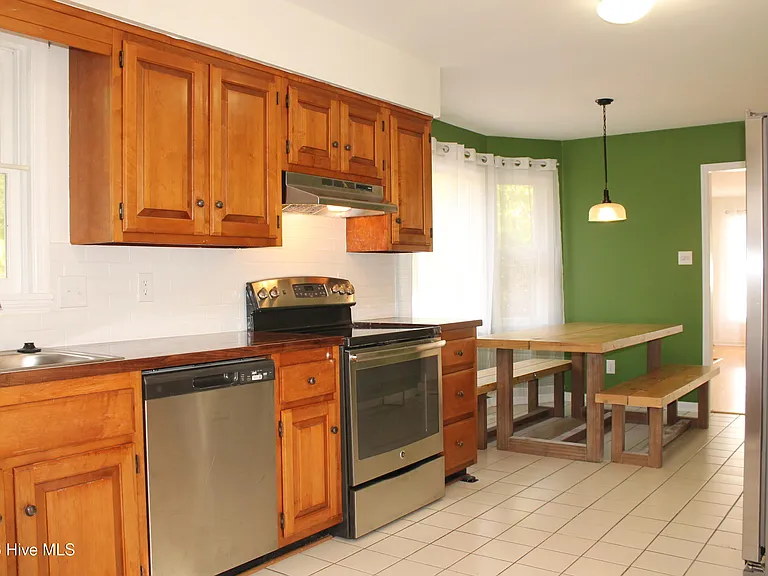 1624 E Indiana Ave #13 — Photo 9