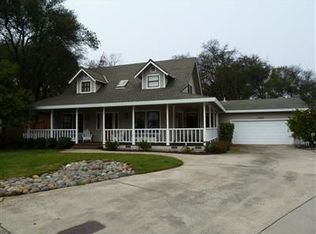 1389 Buckeye Ct, Auburn, CA 95603