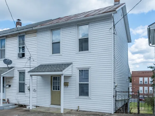 30 N 5th St, Newport, PA 17074