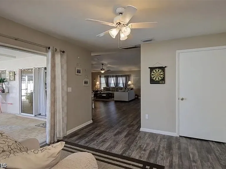 1320 SE 25th Ln — Photo 13