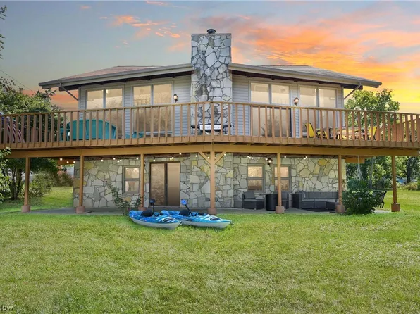 340 N Florence Dr, Lakeside Marblehead, OH 43440