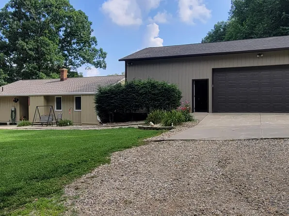 65611 Braybrook Rd, Lawrence, MI 49064