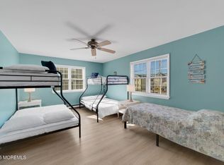34 E Beach Way, Lavallette, NJ 08735