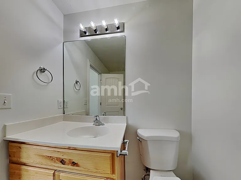 3672 E Nairn Dr — Photo 11