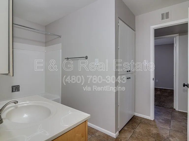 137 E Riviera Dr — Photo 19