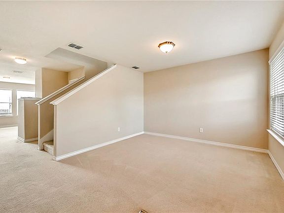 3rd image of 14105 Cochise Dr