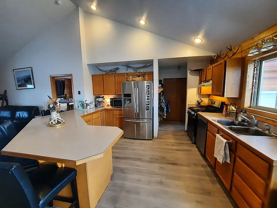 1st image of 169 Berger Ln