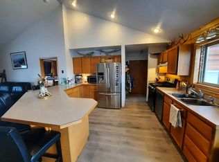 169 Berger Ln, Eureka, MT 59917