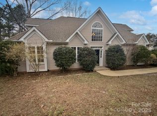 12064 Spinnaker Dr, Tega Cay, SC 29708