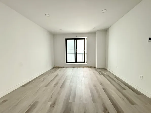 1238 63rd Street image 2 of 12