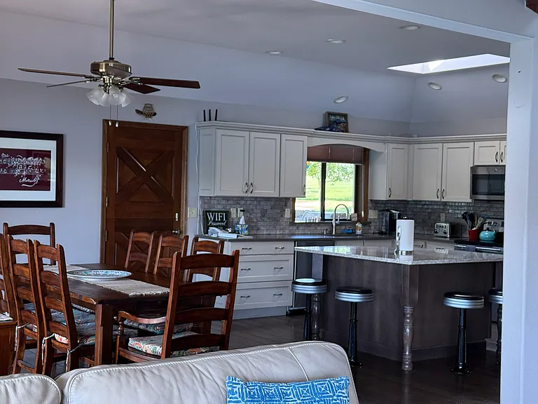 73 Bella Ln — Photo 8