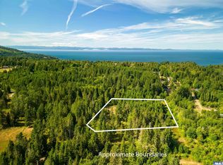 242 Hudson Rd, Port Angeles, WA 98363