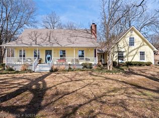 1349 Peach Orchard Ln, Ozark, AR 72949