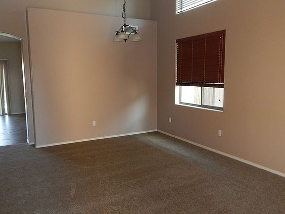 2nd image of 419 W Calle Cajeta
