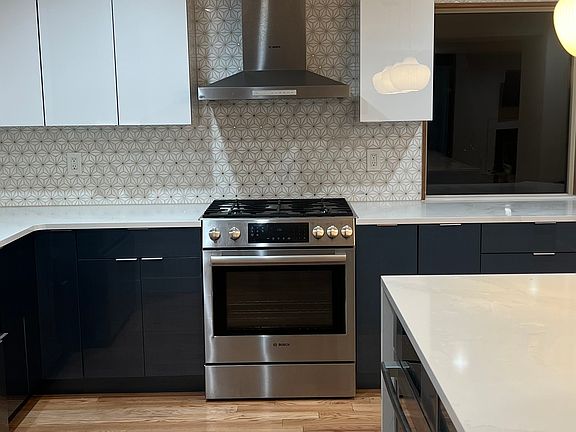 SS gas stove, oven and SS microwave